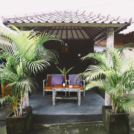 Swan House Canggu Ξενοδοχείο Εξωτερικό φωτογραφία