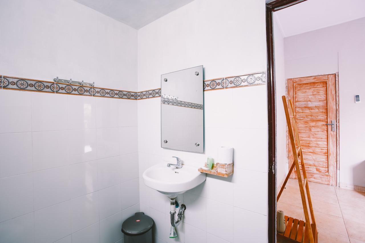 Swan House Canggu Ξενοδοχείο Εξωτερικό φωτογραφία